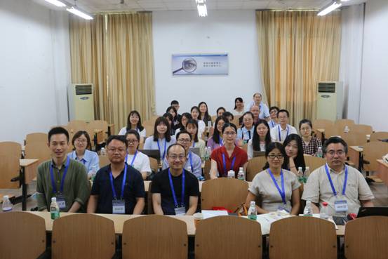 87bec1f7d53544edd372a52f4e06026